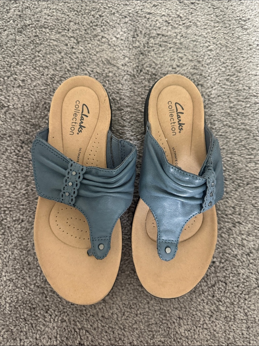 Clarks Blue Leather Thong Sandals with Decorative Cutout Strap